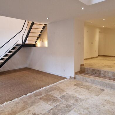 Appartement 4 pièces 235000 €