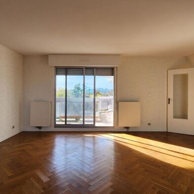 Appartement 5 pièces 325000 €