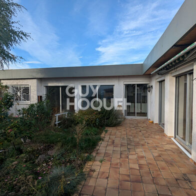 Maison 4 pièces 300000 €