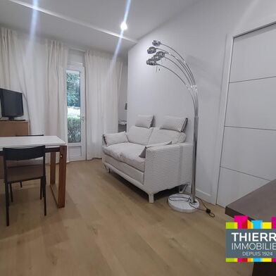 Appartement 3 pièces 160500 €