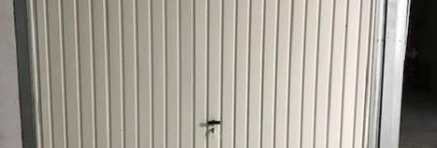 Garage   m² à louer à Caluire-et-Cuire (69300)