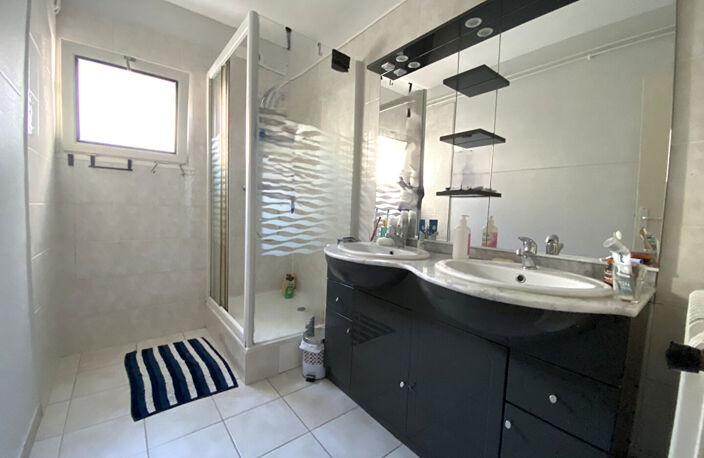 Magnifique Appartement T4 (3 chambres) - Proche Toutes Commodités — photo 5