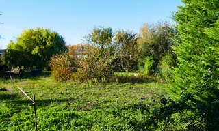 Terrain  743 m² à vendre à Lisle-sur-Tarn (81310)