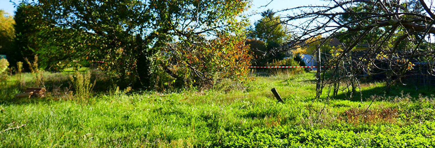 Terrain  743 m² à vendre à Lisle-sur-Tarn (81310)