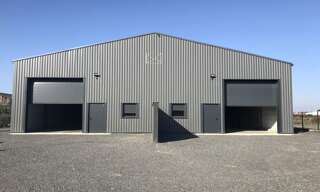 Commerce  396 m² à vendre à Druye (37190)