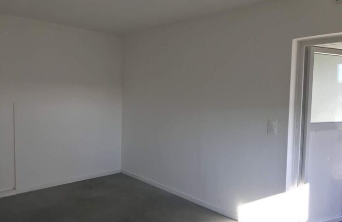 Vente commerce  396 m² Druye (37190) — photo 4