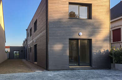 Maison 5 pièces 390350 €