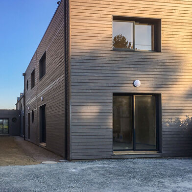 Maison 5 pièces 416725 €