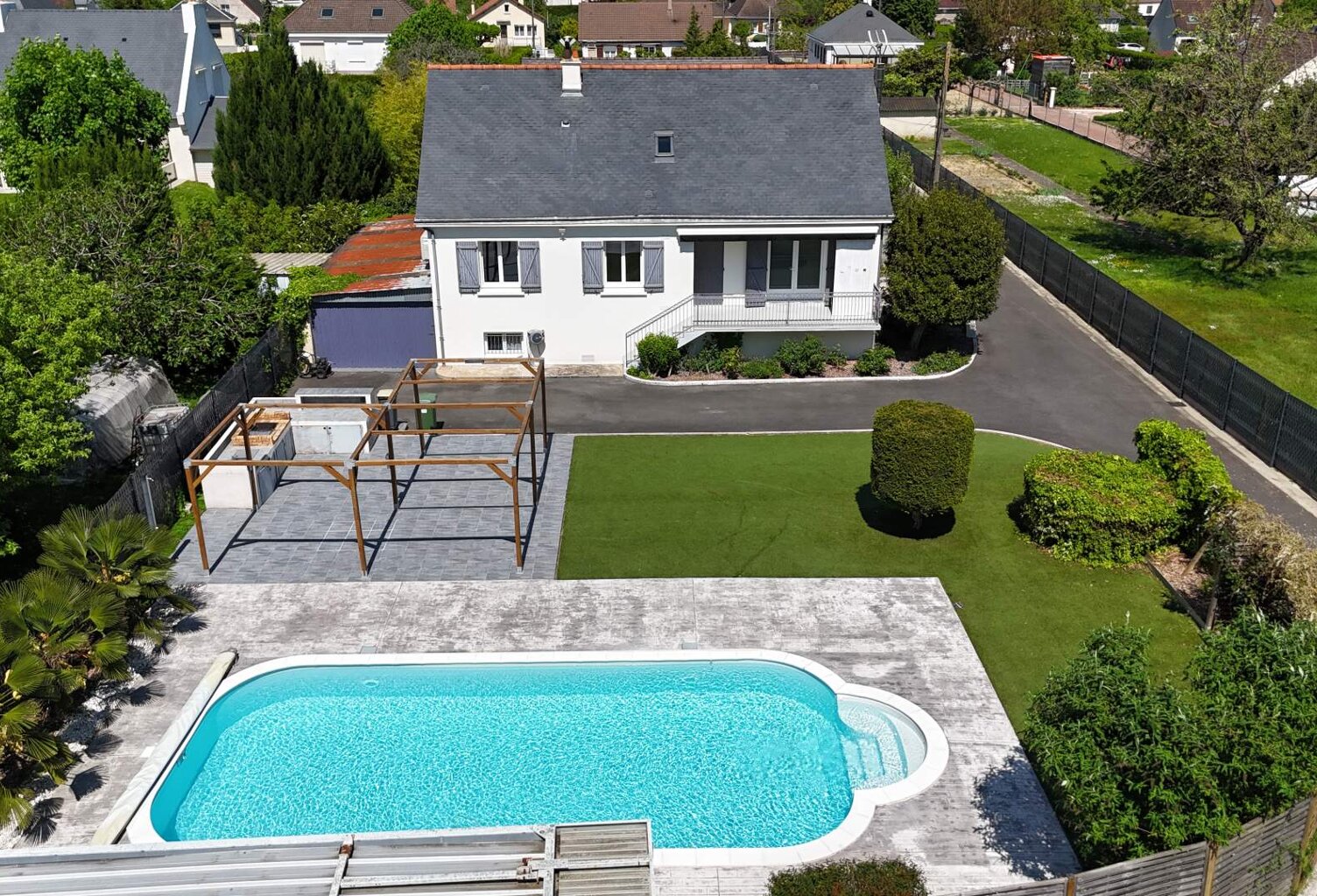 Vente maison 4 pièces 133 m² Ballan-Miré (37510) — photo 1