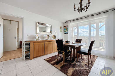 Appartement 4 pièces 299500 €