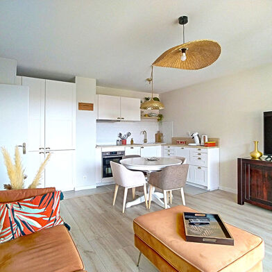 Appartement 3 pièces 217380 €