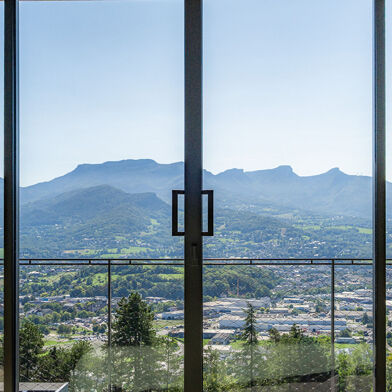 Maison 5 pièces 1470000 €