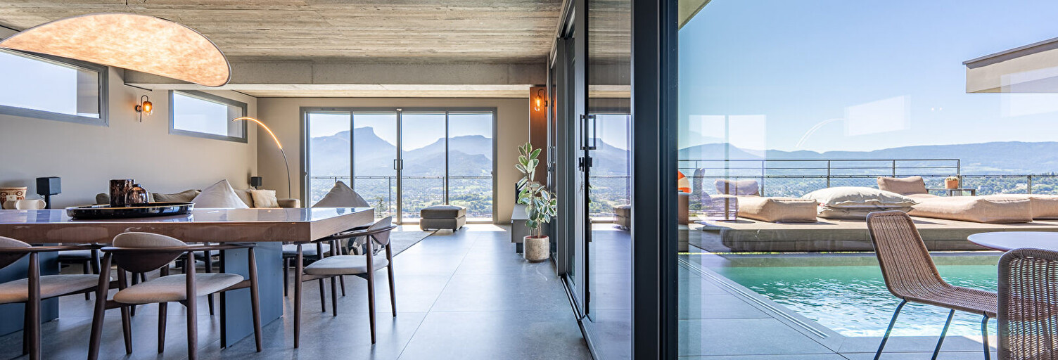 Maison 5 Pièces 175 m² à vendre à Chambéry (73000)