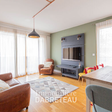 Appartement 4 pièces 1509 €