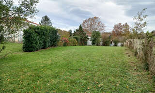 Terrain  970 m² à vendre à Saint-Pée-sur-Nivelle (64310)