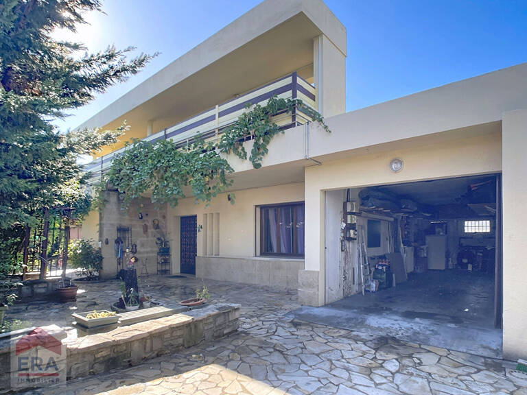 A vendre Maison 7 pièces Marseille 13014 Le Merlan garage terrasse piscine parkings — photo 1