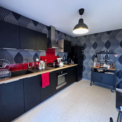 Appartement 4 pièces 850 €