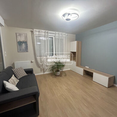 Appartement 4 pièces 1070 €