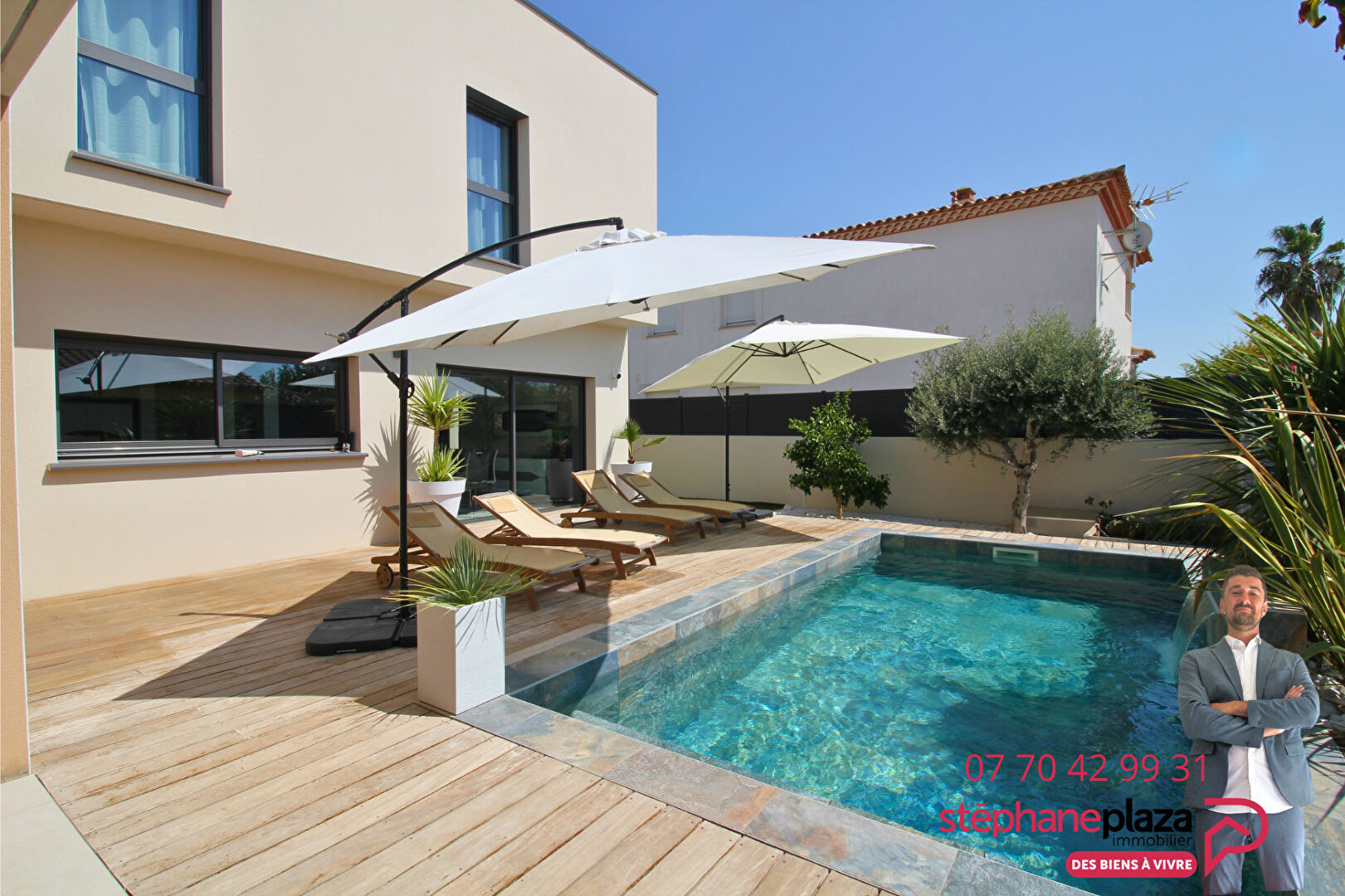 Villa / Maison  T5 à vendre Saint-Laurent-d'Aigouze 30220