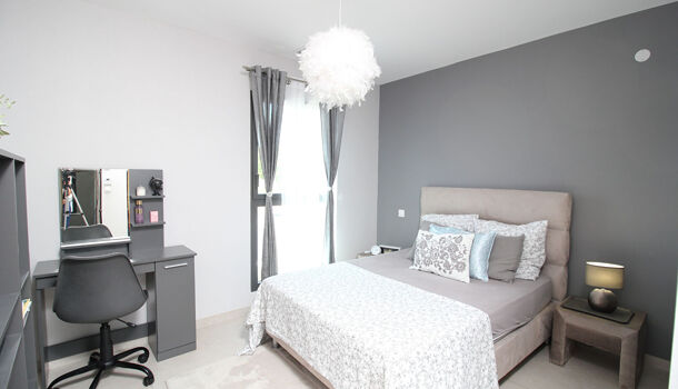 Villa / Maison 5 pièces  à vendre Saint-Laurent-d'Aigouze 30220