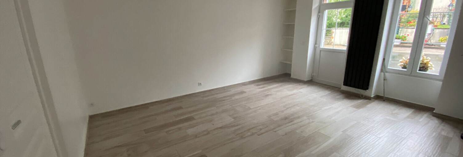 Maison 2 Pièces 54 m² à louer à Barlieu (18260)