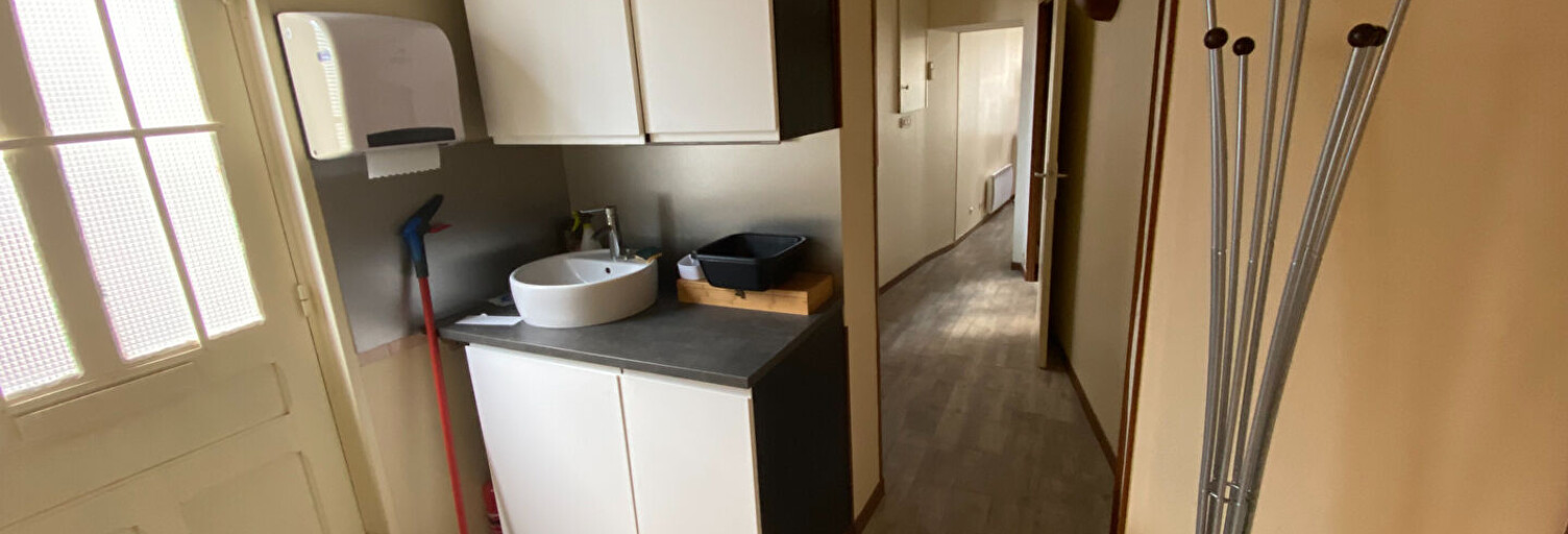 Commerce 4 Pièces 52 m² à louer à Aubigny-sur-Nère (18700)