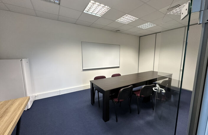 Bureaux 107m2 - Angers, Belle Beille — photo 3