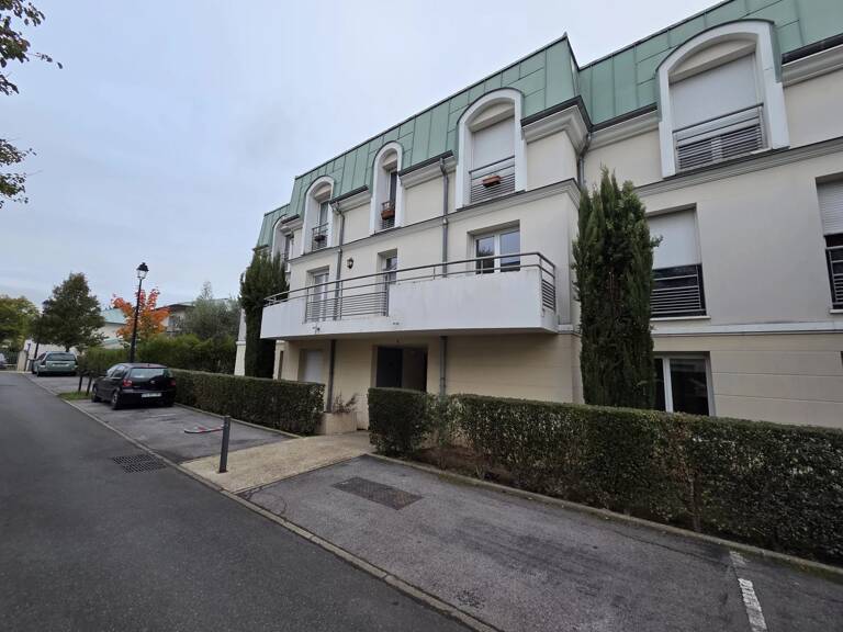 MAGNIFIQUE APPARTEMENT 3 PIECES DE 66,66m2 en REZ de JARDIN — photo 1