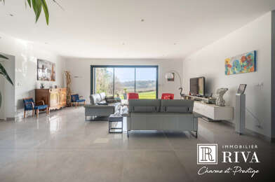 Maison 4 pièces 744000 €
