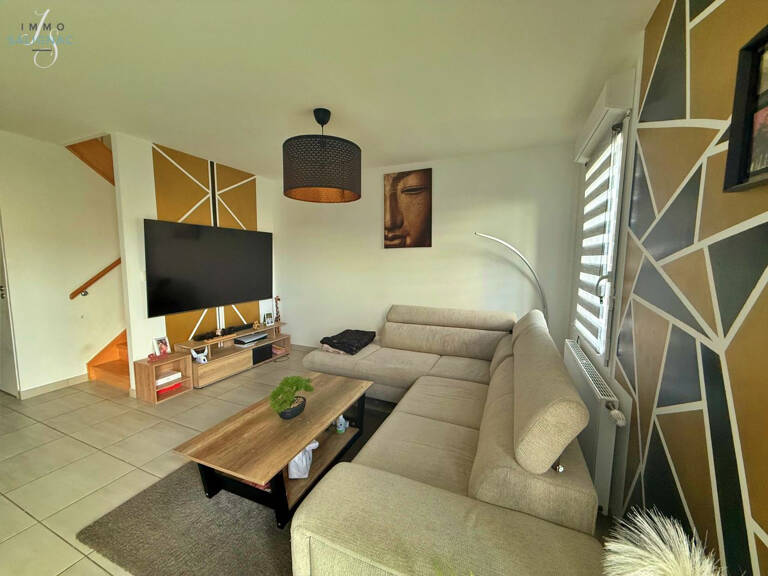Maison récente de 85m2 à Certines 3 chambres sur un terrain — photo 1
