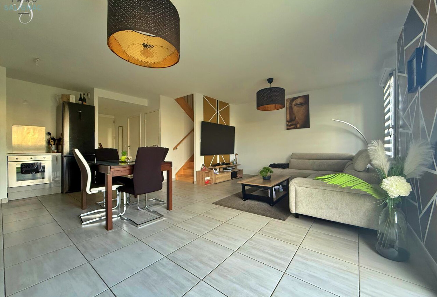Maison récente de 85m2 à Certines 3 chambres sur un terrain — photo 1