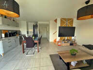 Maison récente de 85m2 à Certines 3 chambres sur un terrain — photo 2