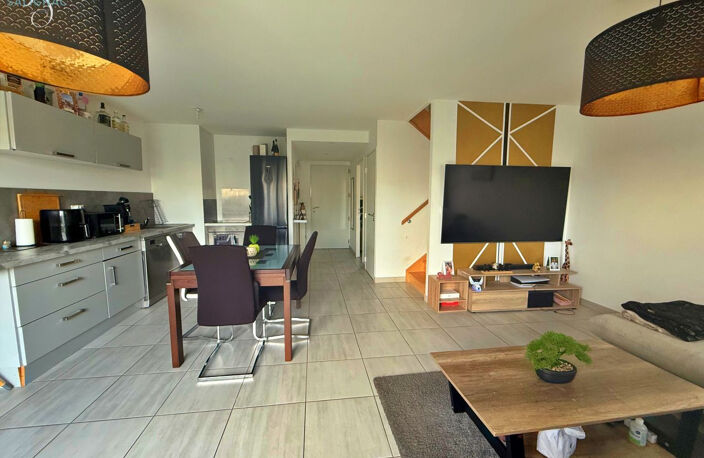 Maison récente de 85m2 à Certines 3 chambres sur un terrain — photo 2