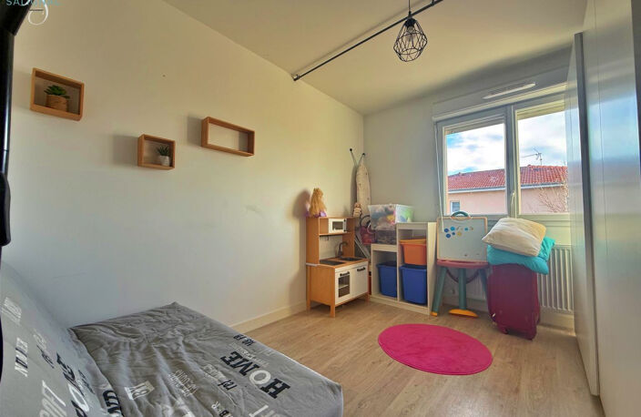 Maison récente de 85m2 à Certines 3 chambres sur un terrain — photo 5