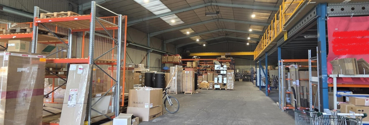 Commerce  1050 m² à louer à Saint-Barthélemy-d'Anjou (49124)