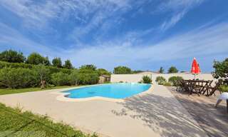 Maison 8 Pièces 180 m² à vendre à Saint-Hilaire-de-Brethmas (30560)