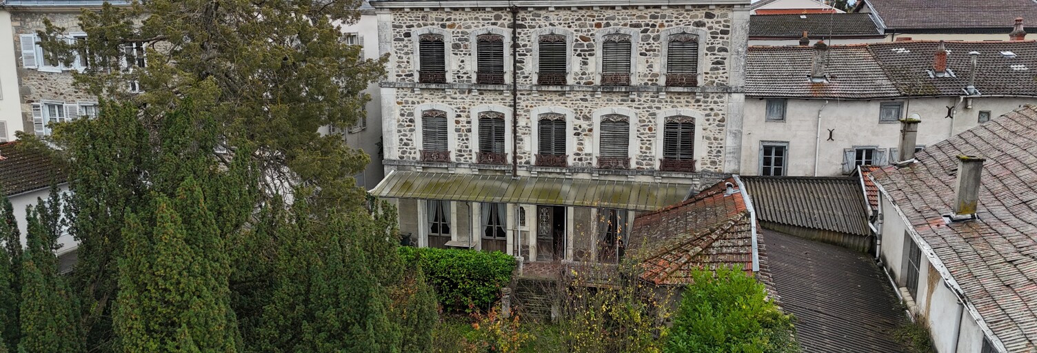 Maison 15 Pièces 506 m² à vendre à Ambert (63600)