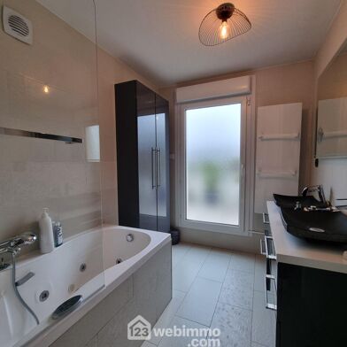 Appartement 4 pièces 468500 €