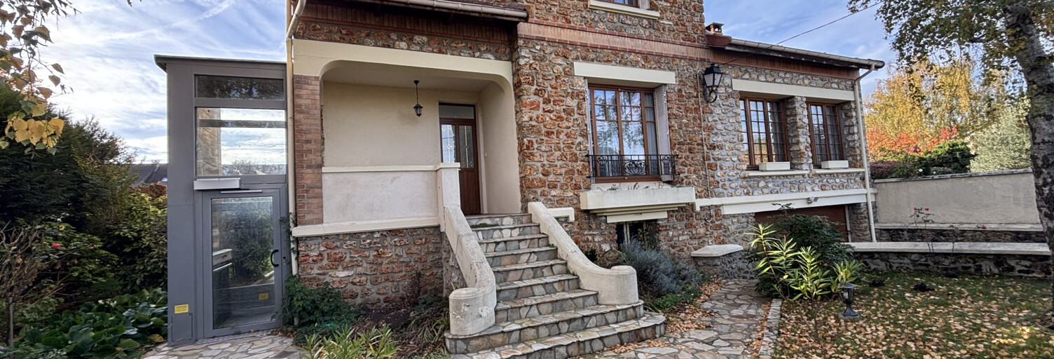 Maison 6 Pièces 135 m² à vendre à Sainte-Geneviève-des-Bois (91700)