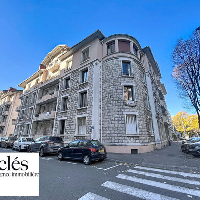Appartement 4 pièces 285000 €