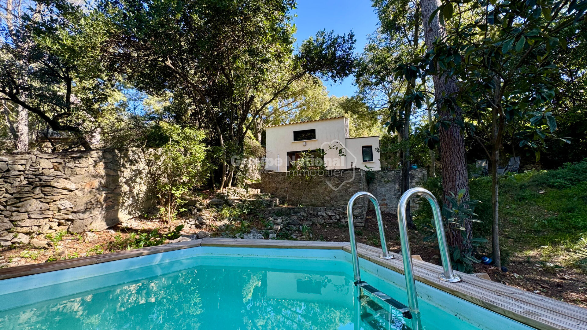 Villa / Maison  T2 à vendre Nîmes 30900