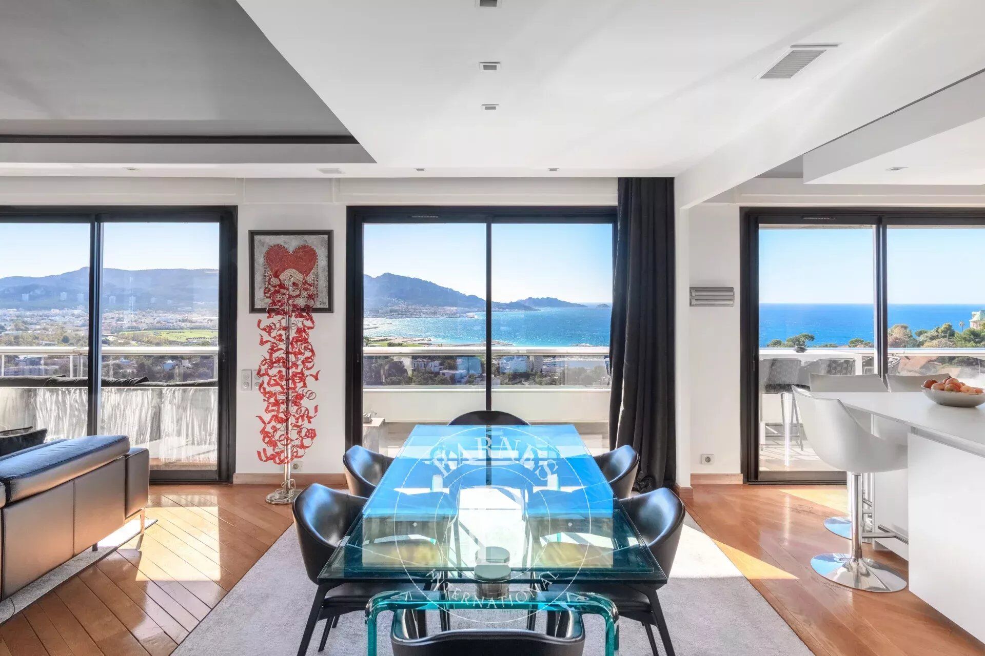 Appartement  T6 à vendre Marseille 8eme 13008