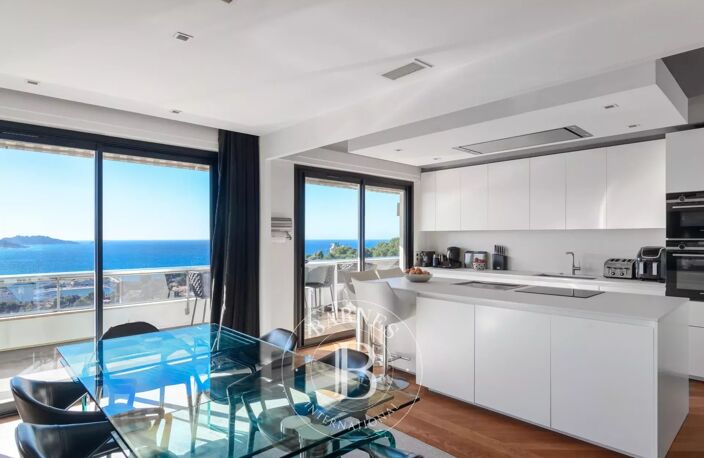 Vente  - Appartement familial - Vue mer panoramique — photo 2