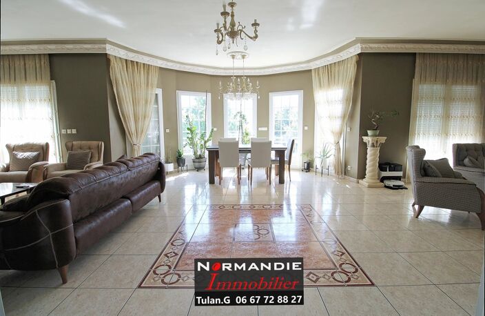 LES MONTS LOUVIERS MAISON FAMILIALE AVEC VUE — photo 2