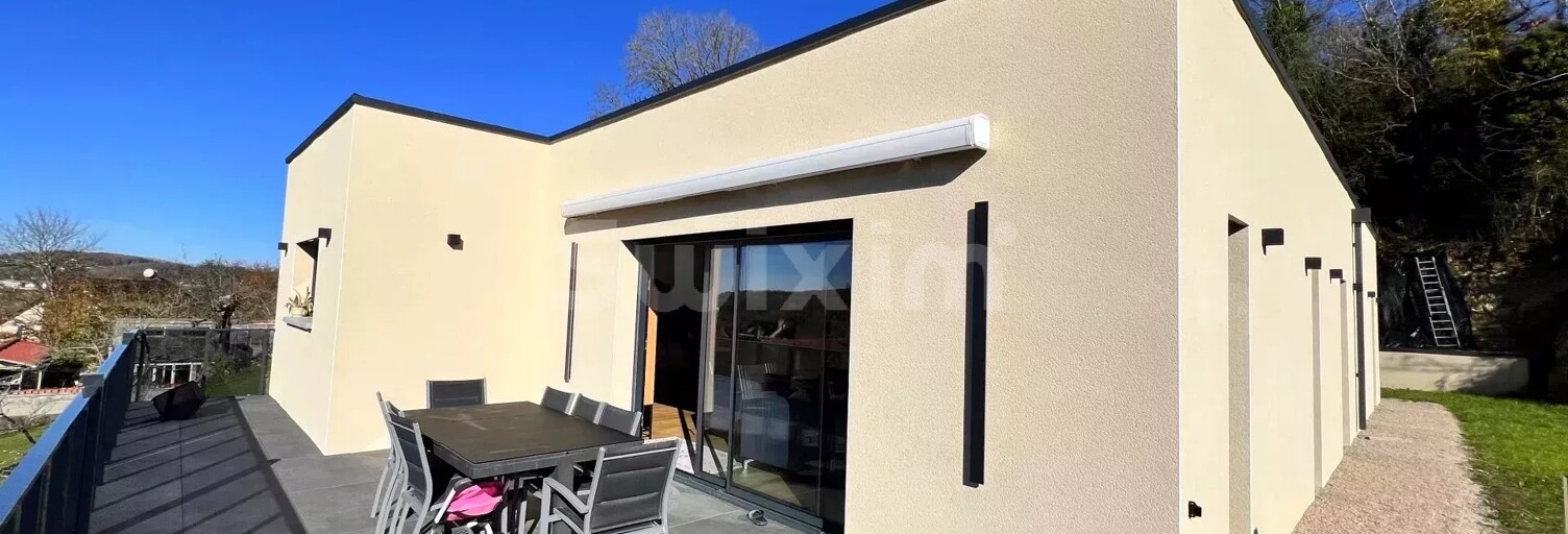 Maison 7 Pièces 181 m² à vendre à Lons-le-Saunier (39000)