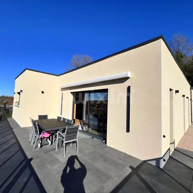 Maison 7 pièces 499000 €
