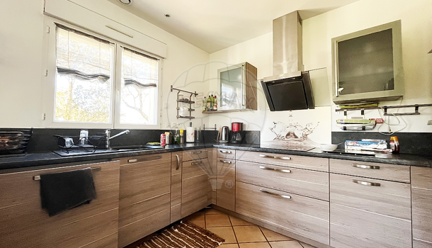 Villa / Maison 8 pièces  à vendre Saint-Sulpice-de-Royan 17200