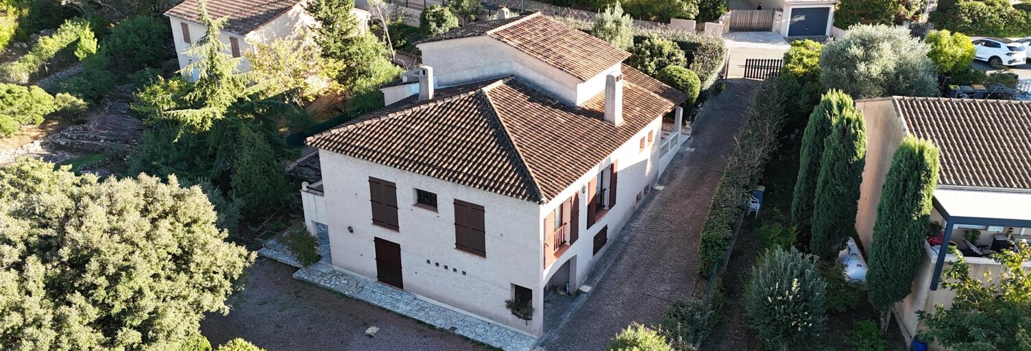 Maison 5 Pièces 207 m² à vendre à Fréjus (83600)