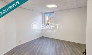Bureau 7 Pièces 216 m² à vendre à Lons-le-Saunier (39000)