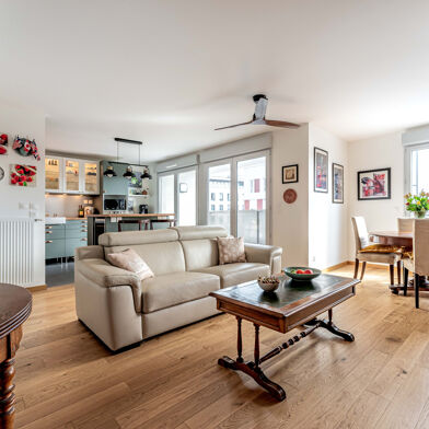 Appartement 3 pièces 285000 €